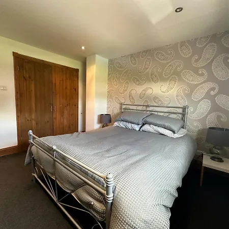 Dom wakacyjny Corner House - Quiet Cul-de-sac