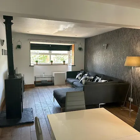 Corner House - Quiet Cul-de-sac * York